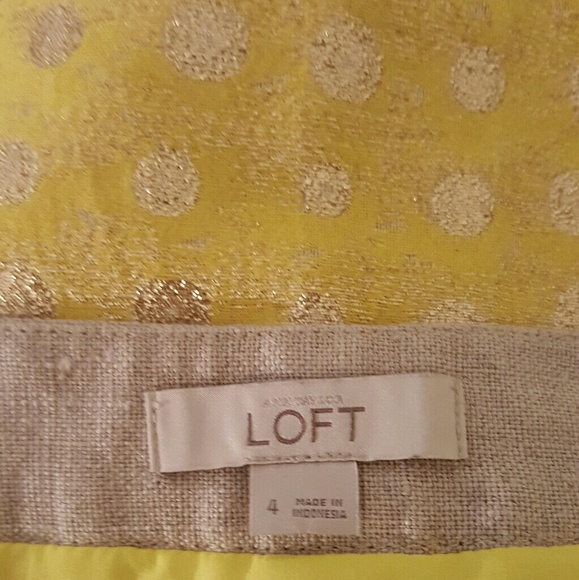 LOFT Yellow Gold  Metallic Polka Dot skirt size 4 - Picture 6 of 6